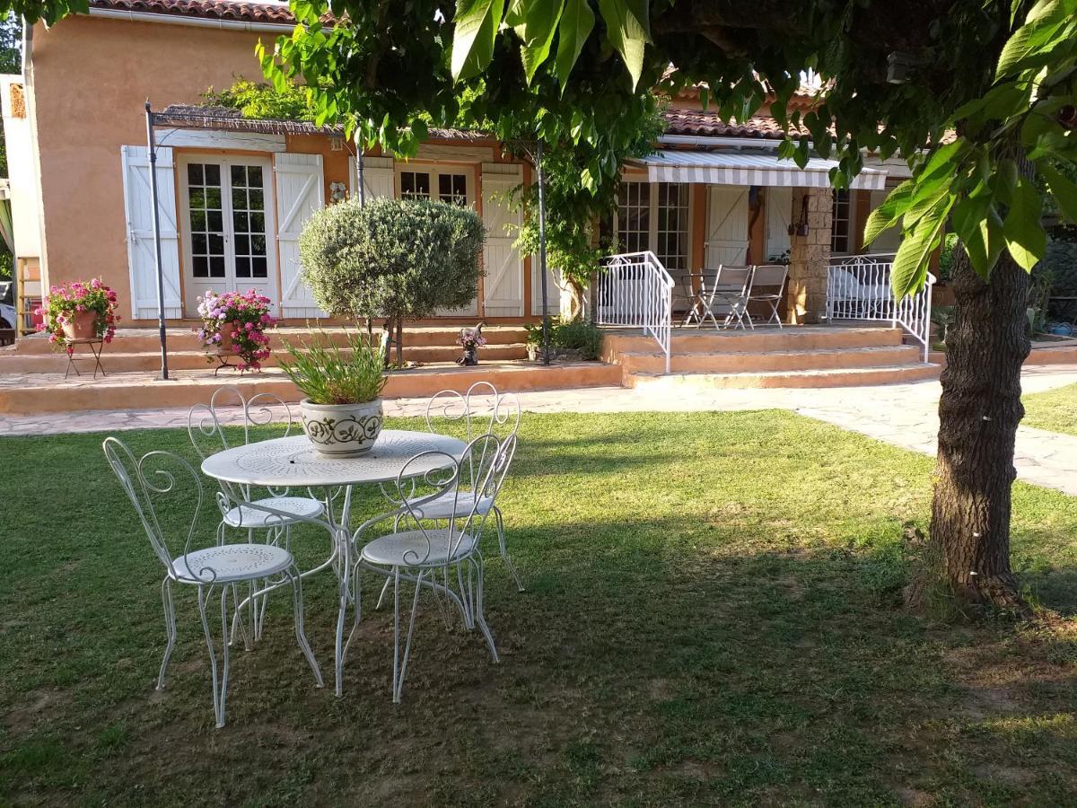 La Mansardiere Villecroze Εξωτερικό φωτογραφία